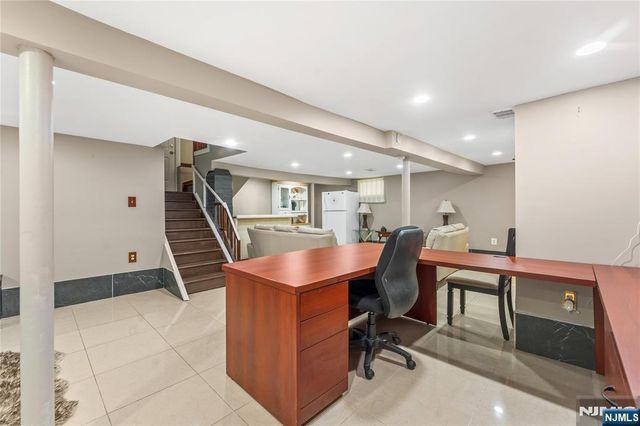 15 Putnam Place, Clifton, NJ 07011