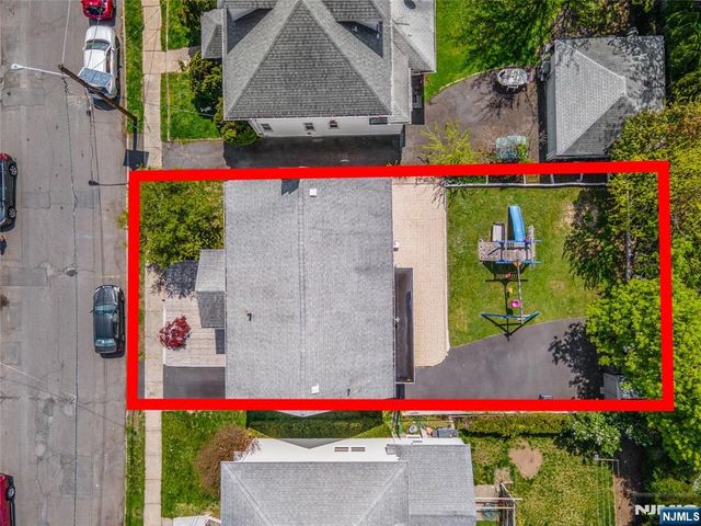 15 Putnam Place, Clifton, NJ 07011