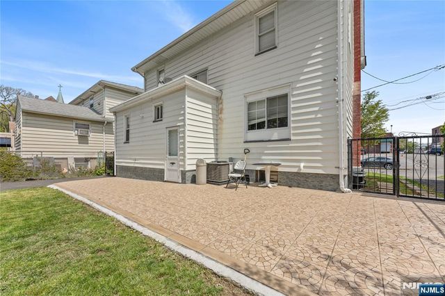 15 Putnam Place, Clifton, NJ 07011