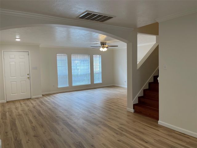 11735 Alief Clodine 17, Houston, TX 77072