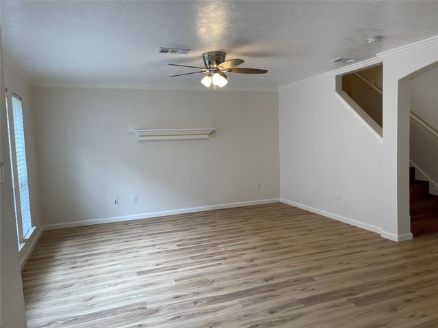 11735 Alief Clodine 17, Houston, TX 77072