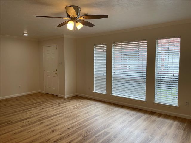 11735 Alief Clodine 17, Houston, TX 77072