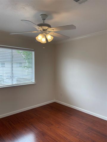 11735 Alief Clodine 17, Houston, TX 77072