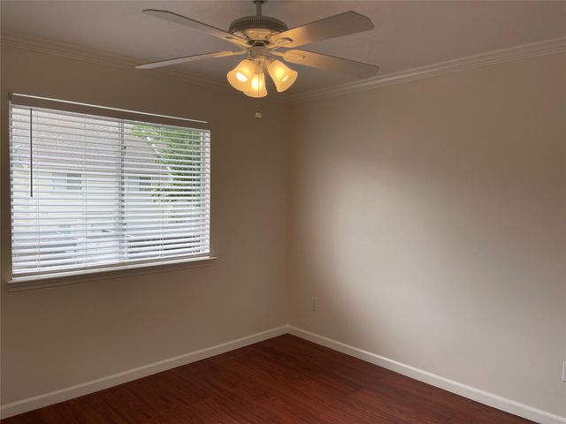 11735 Alief Clodine 17, Houston, TX 77072