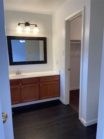 11735 Alief Clodine 17, Houston, TX 77072