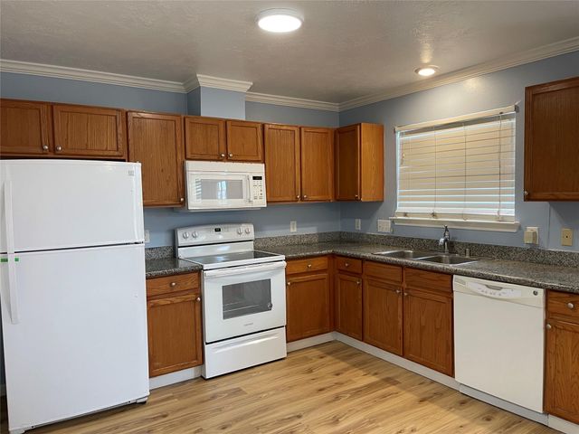 11735 Alief Clodine 17, Houston, TX 77072