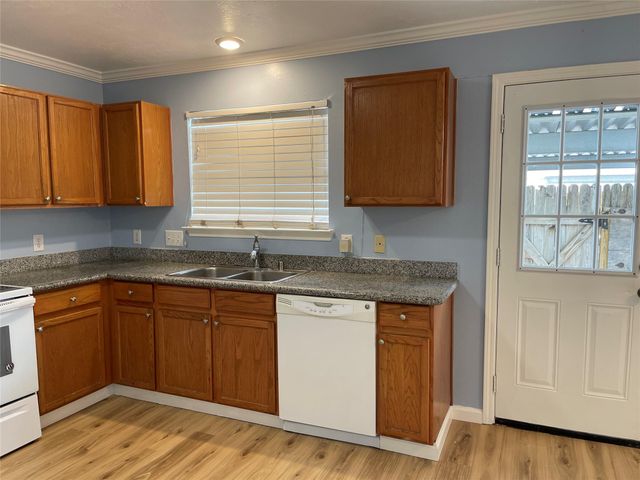 11735 Alief Clodine 17, Houston, TX 77072