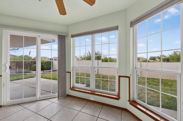 7539 Calyx Drive NW, Albuquerque, NM 87120