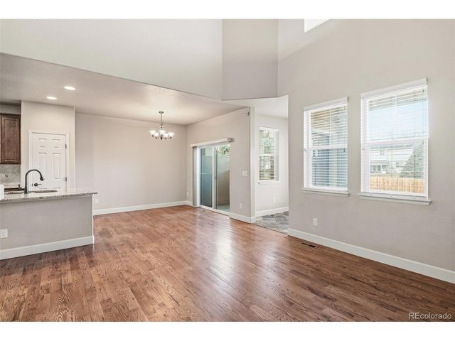 9763 W Hinsdale Ln, Littleton, CO 80128