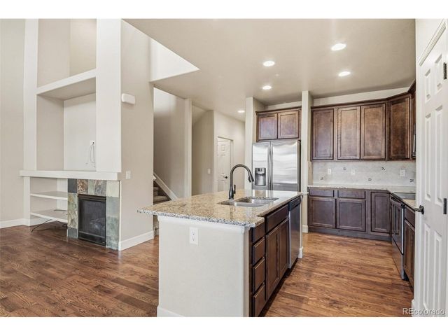 9763 W Hinsdale Ln, Littleton, CO 80128