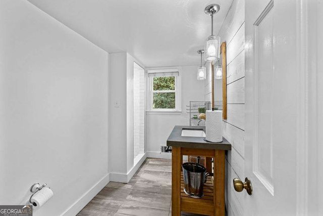 1826 Forest Springs Court, Dunwoody, GA 30338