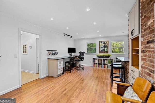 1826 Forest Springs Court, Dunwoody, GA 30338