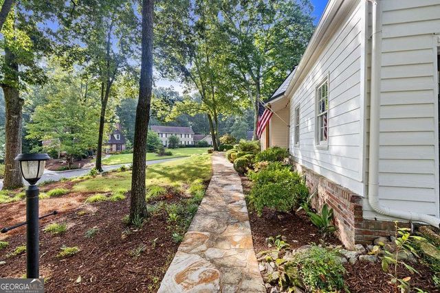1826 Forest Springs Court, Dunwoody, GA 30338