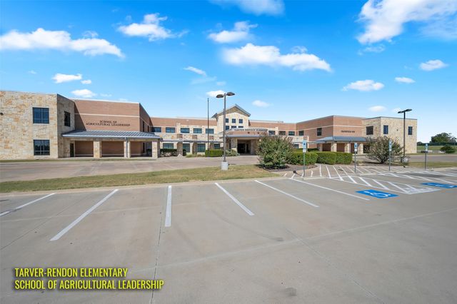 5980 Retta Mansfield Road, Burleson, TX 76028