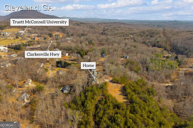 76 Cottonwood Lane, Cleveland, GA 30528