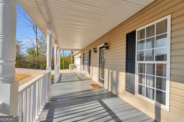 76 Cottonwood Lane, Cleveland, GA 30528