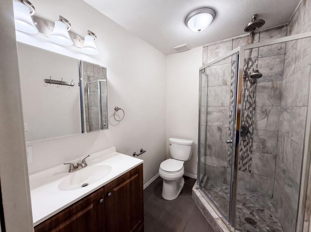 13802 Holyoke Path, Apple Valley, MN 55124