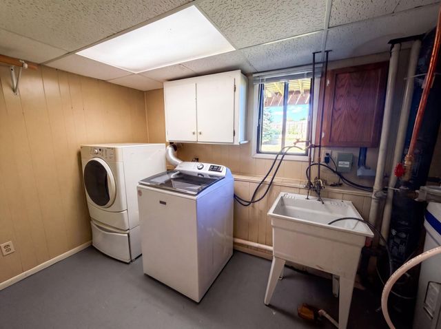 13802 Holyoke Path, Apple Valley, MN 55124