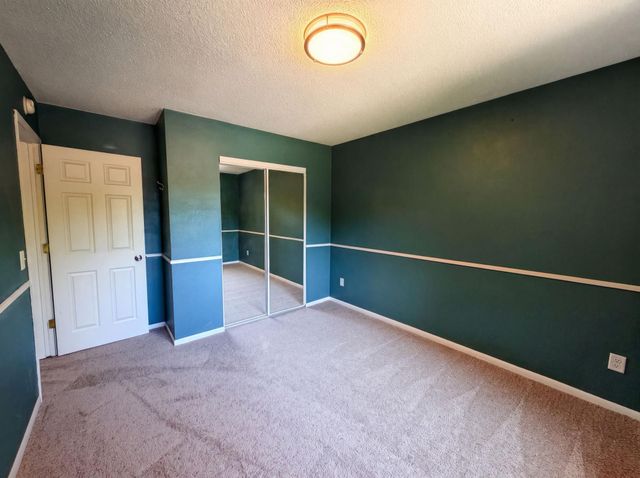 13802 Holyoke Path, Apple Valley, MN 55124