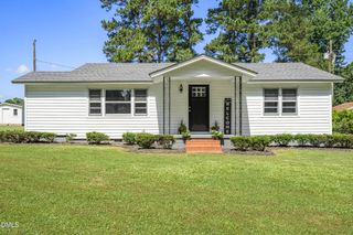 5511 Flower Hill Road, Kenly, NC 27542