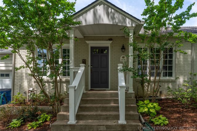 1945 E 35th Place, Tulsa, OK 74105