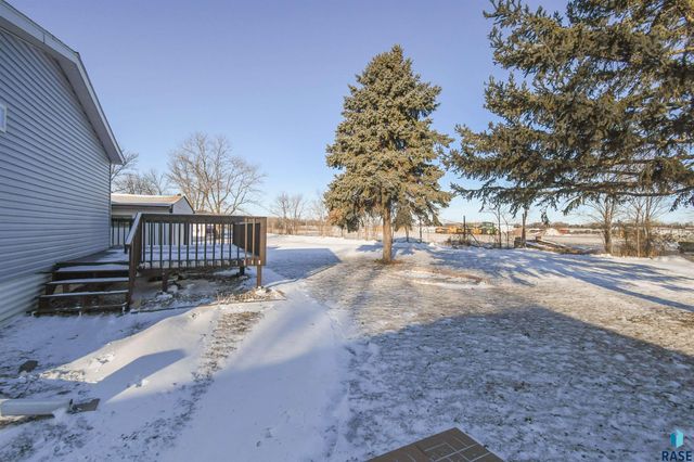 6108 W Golden Pl Place, Sioux Falls, SD 57106