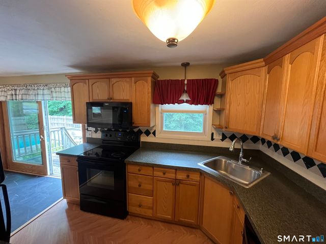 52 Willie Circle, Tolland, CT 06084