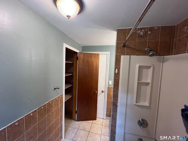 52 Willie Circle, Tolland, CT 06084