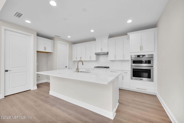 122 SEAMARK Drive, Ponte Vedra, FL 32081