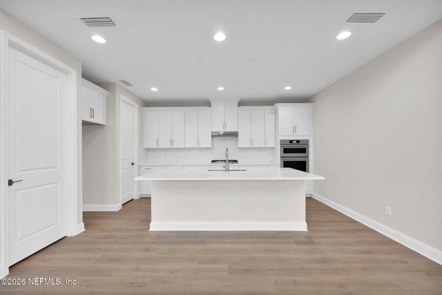 122 SEAMARK Drive, Ponte Vedra, FL 32081
