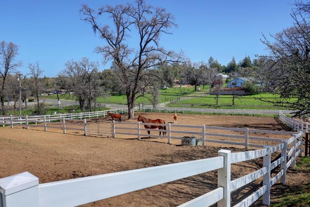 4420 El Dorado Rd, Placerville, CA 95667