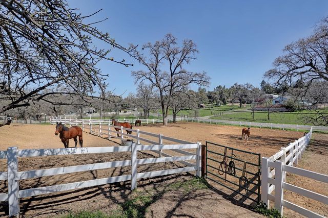 4420 El Dorado Rd, Placerville, CA 95667