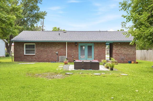 119 Clover Avenue, Summerville, SC 29485