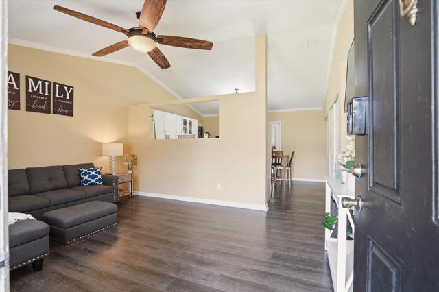 119 Clover Avenue, Summerville, SC 29485