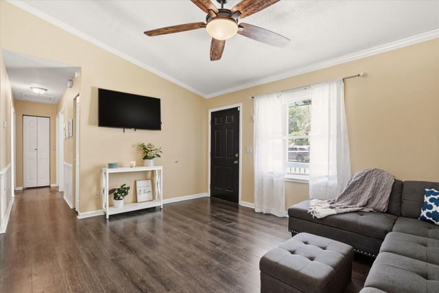 119 Clover Avenue, Summerville, SC 29485