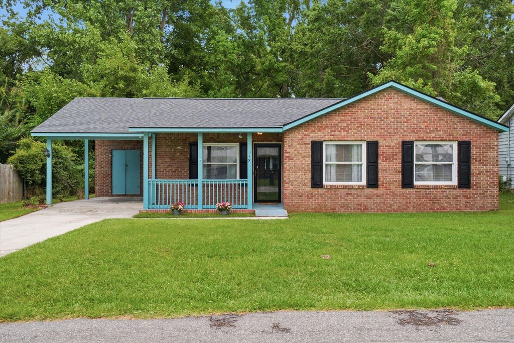 119 Clover Avenue, Summerville, SC 29485
