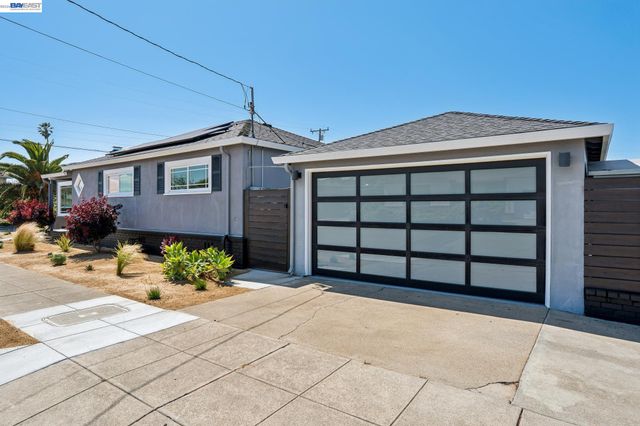 2917 Waterton, Alameda, CA 94501