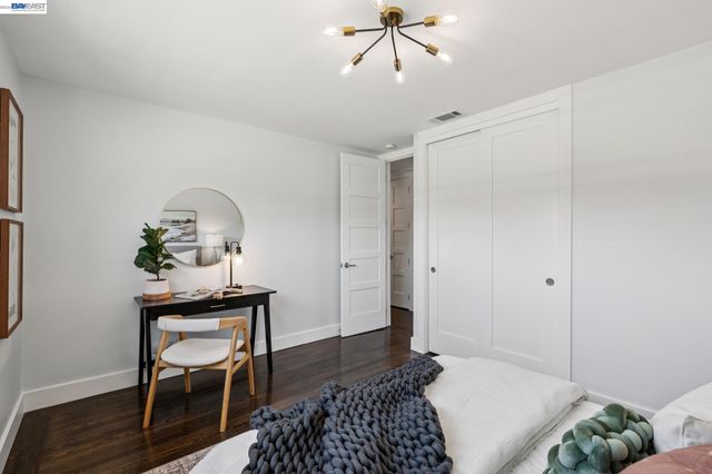 2917 Waterton, Alameda, CA 94501