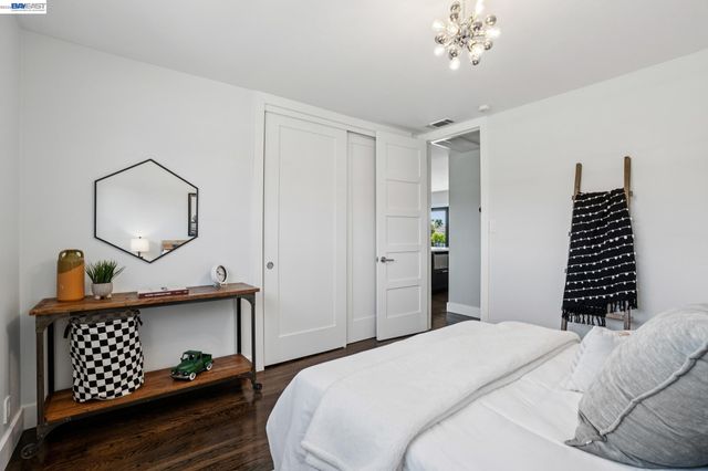 2917 Waterton, Alameda, CA 94501