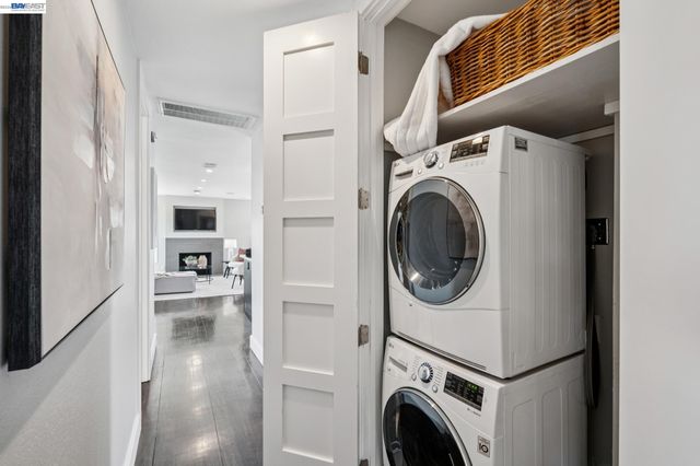 2917 Waterton, Alameda, CA 94501