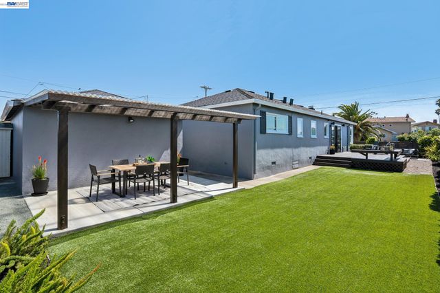 2917 Waterton, Alameda, CA 94501
