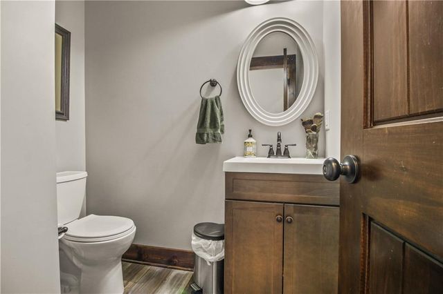 2107 S Outer Belt Road, Oak Grove, MO 64075