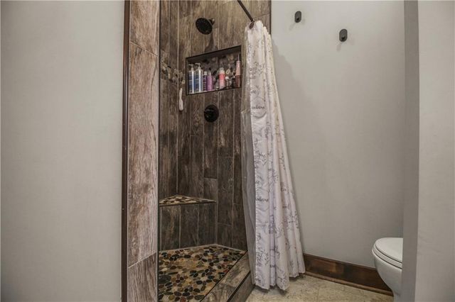 2107 S Outer Belt Road, Oak Grove, MO 64075