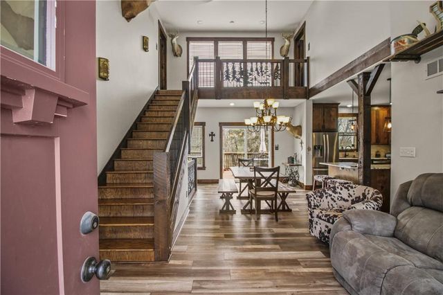 2107 S Outer Belt Road, Oak Grove, MO 64075