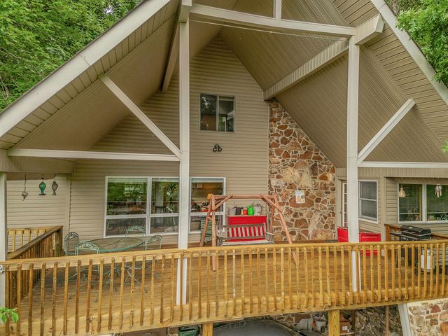 236 Lakedwellers Rd., Fairfield Bay, AR 72088