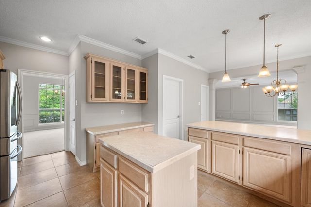6320 Lake Bluff Drive, Dallas, TX 75249