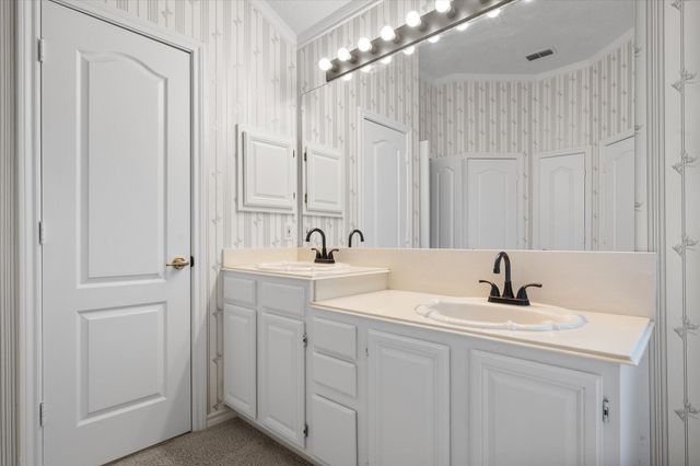 6320 Lake Bluff Drive, Dallas, TX 75249