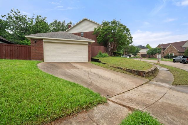 6320 Lake Bluff Drive, Dallas, TX 75249