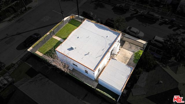 6419 Bonsallo Avenue, Los Angeles, CA 90044