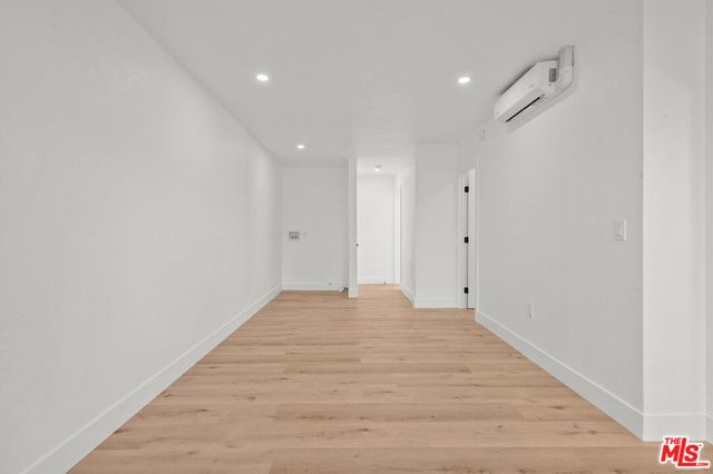 6419 Bonsallo Avenue, Los Angeles, CA 90044